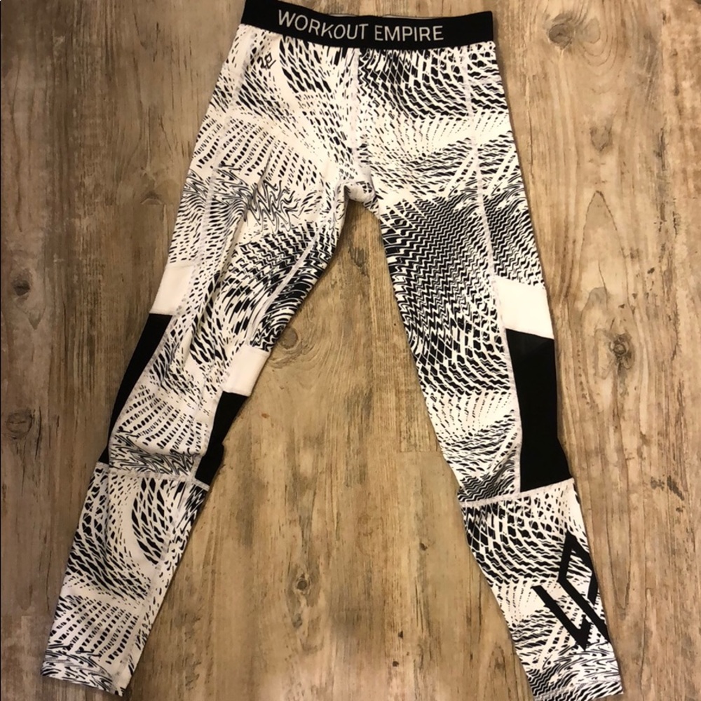 Workout Empire leggings